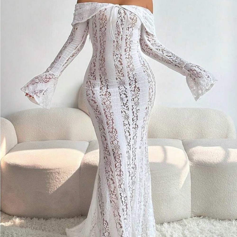 SHEIN White Strapless Lace Dress